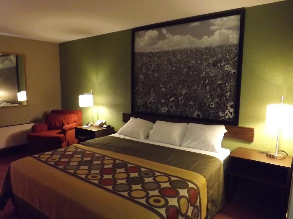 Super 8 By Wyndham Sterling Co Quarto foto